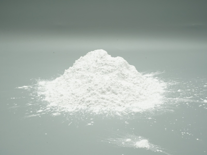 白剛玉微粉在光學(xué)鏡頭加工中的作用